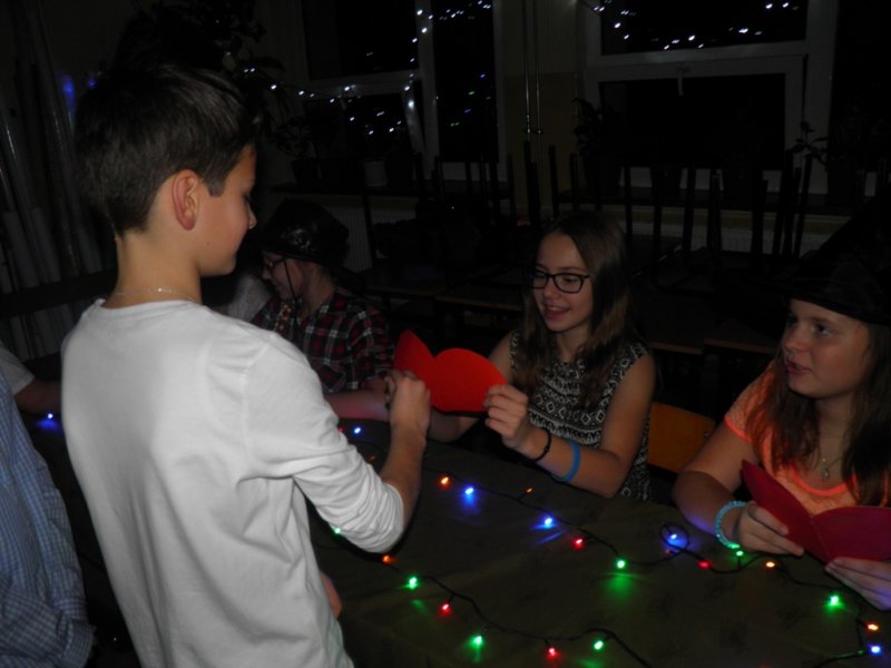 Zabawa andrzejkowo - integracyjna SP